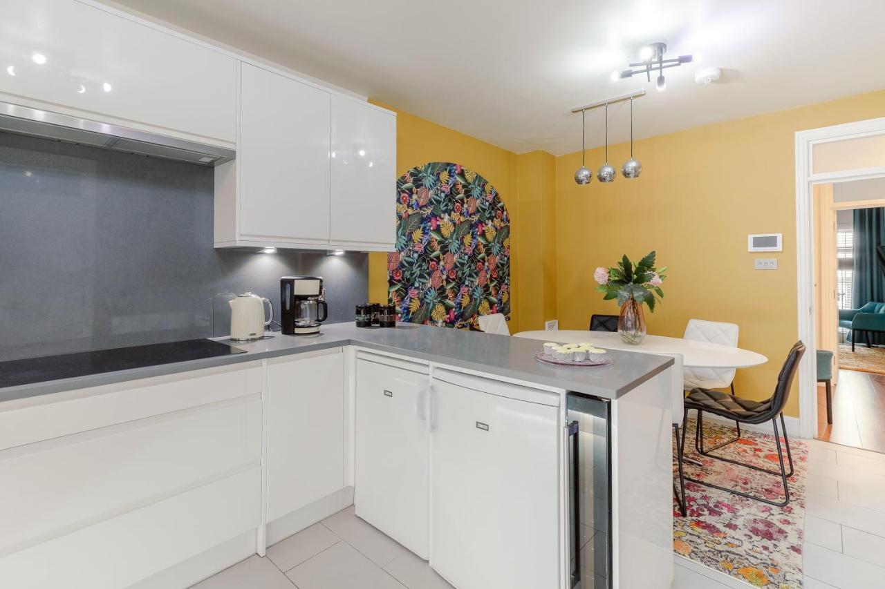 Notting Hill & Hyde Park Exclusive West-End Serene Designer Family Home 5Bed4Bath Лондон Экстерьер фото